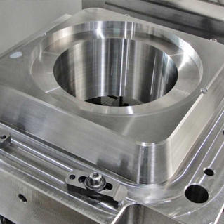 Quality Matters: Ensuring Precision in Gallons Package Bucket Moulding